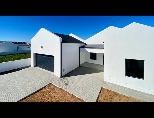 3 BEDROOM HOUSE FOR SALE IN ATLANTIC SANDS PRIVATE ESTATE